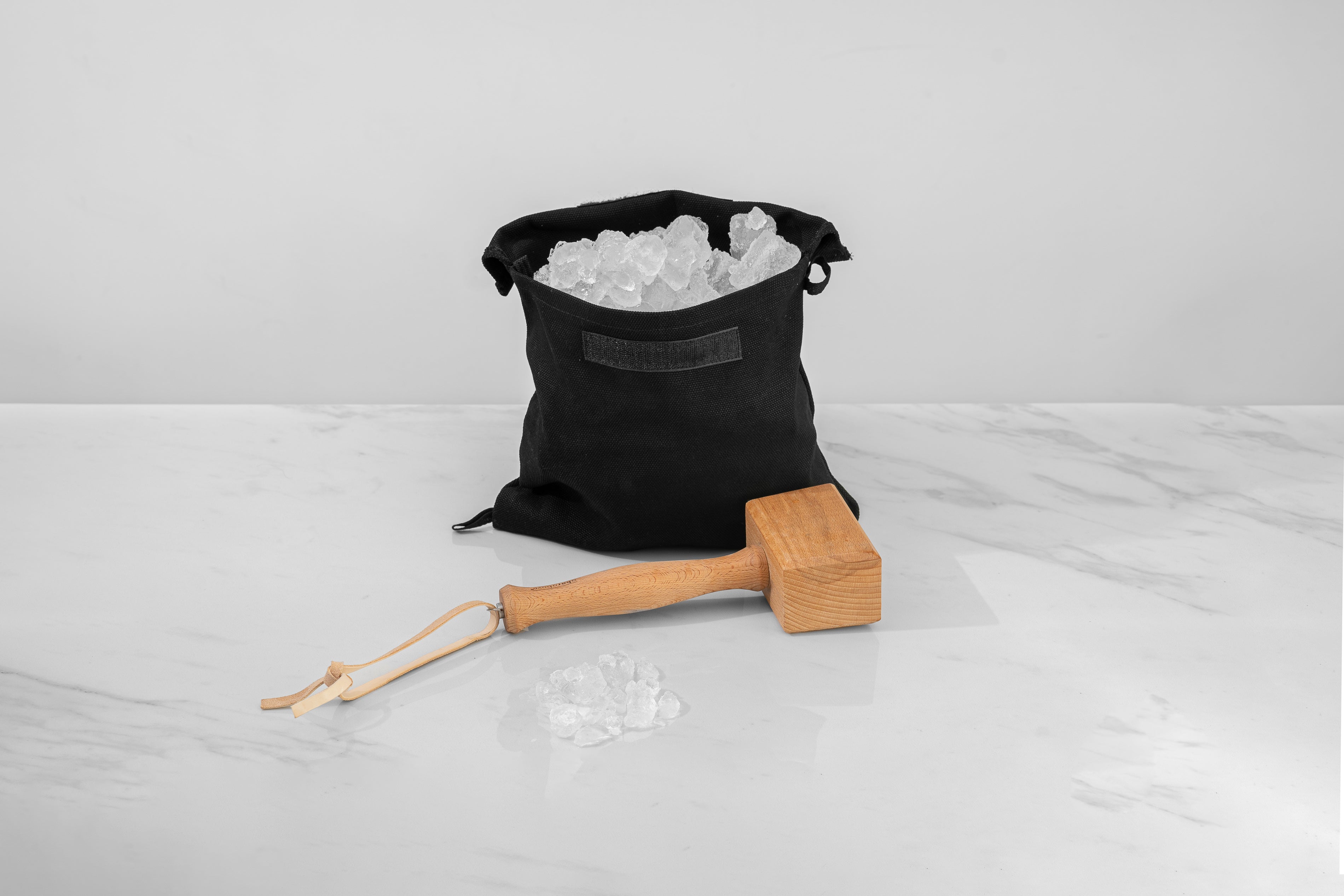 Lewis Bag in Black