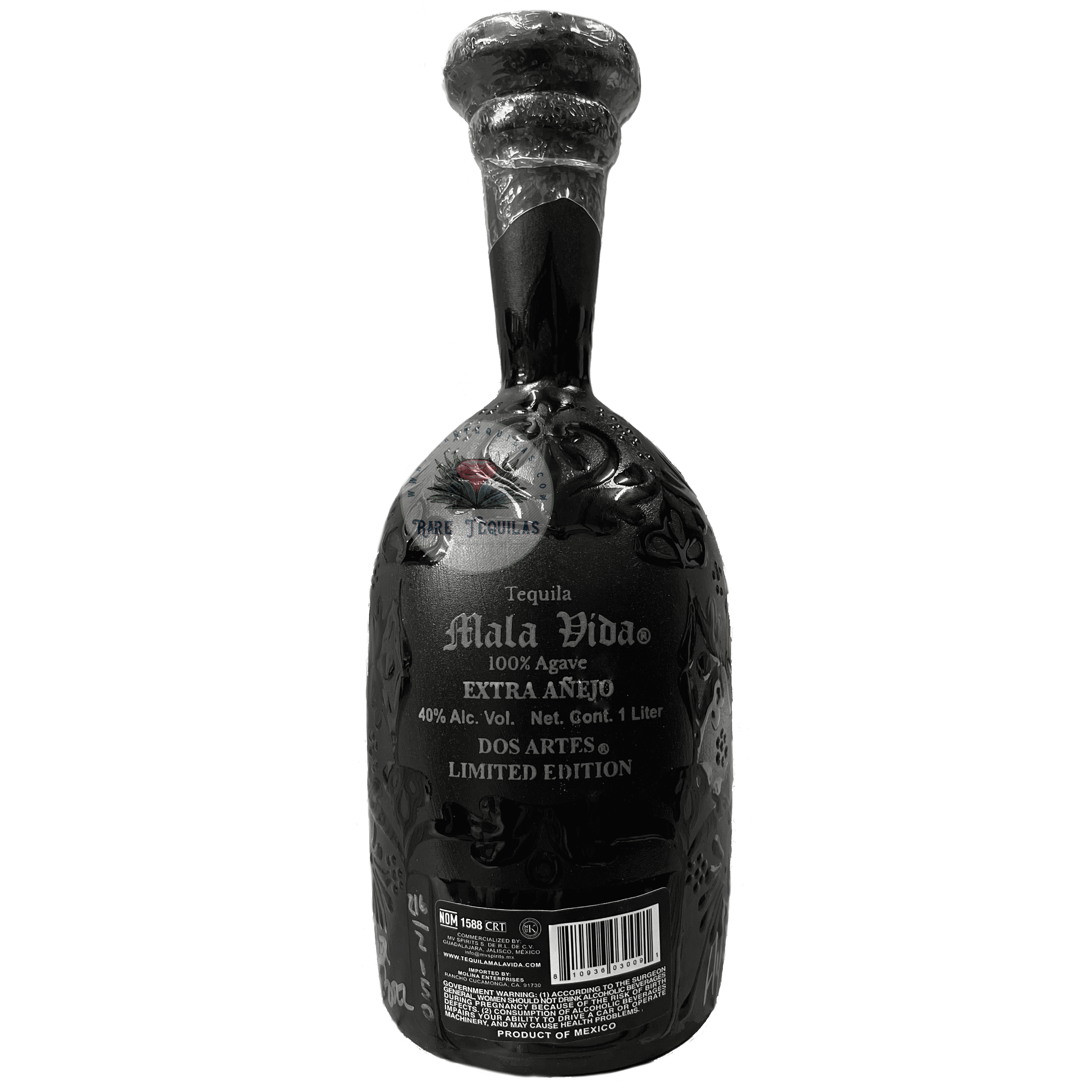Mala Vida x Dos Artes Extra Añejo Black Skull 1L
