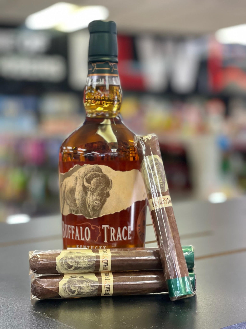 Buffalo Trace Churchill Cigar & Bourbon 750ml Combo